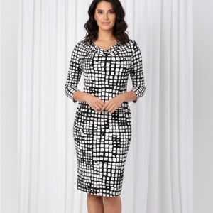 Bold & Classic – Jones New York Checkered Dress Size L | Elegant Black Pattern